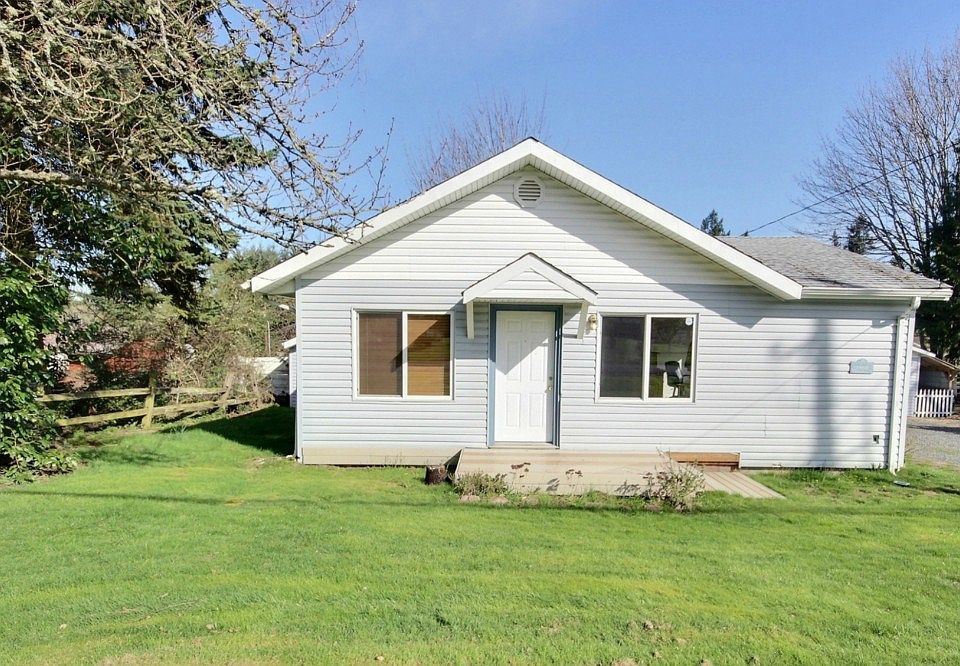 1st image of 7323 96th St E