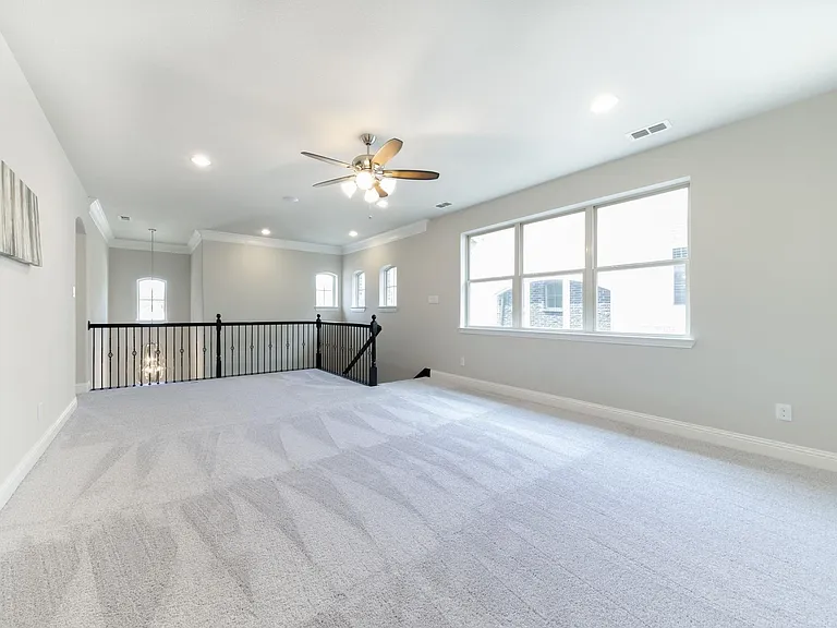 403 Parrino Pkwy — Photo 12