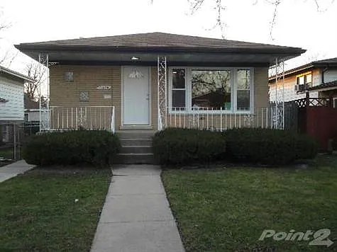 15234 Oak St photo 1