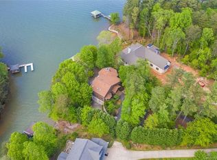 2479 Camelia Pointe Dr, Sherrills Ford, NC 28673