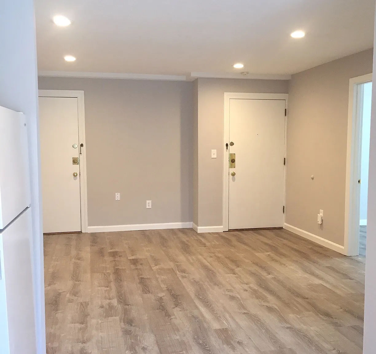 74 & 82 Beaver Street — Photo 4