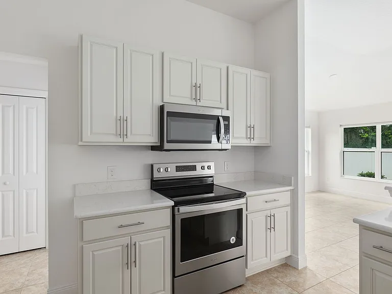 10397 Silver Maple Ave — Photo 22