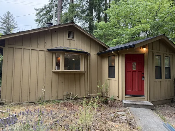 120 Bloomfield Rd, Sebastopol, CA 95472