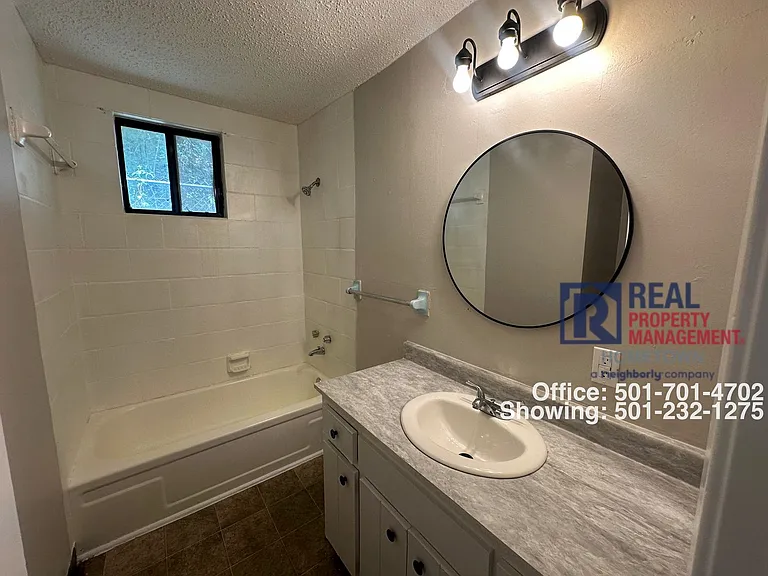 109 Charles Street — Photo 10