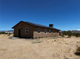 3808 N Mormon Flat Rd, Golden Valley, AZ 86413