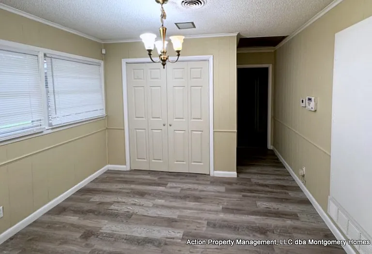 803 Perry Hill Rd — Photo 9