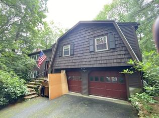 5 Betty Rd, Walpole, MA 02081