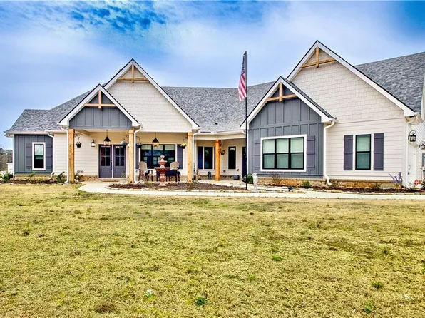 4979 Highway 54, Sharpsburg, GA 30277