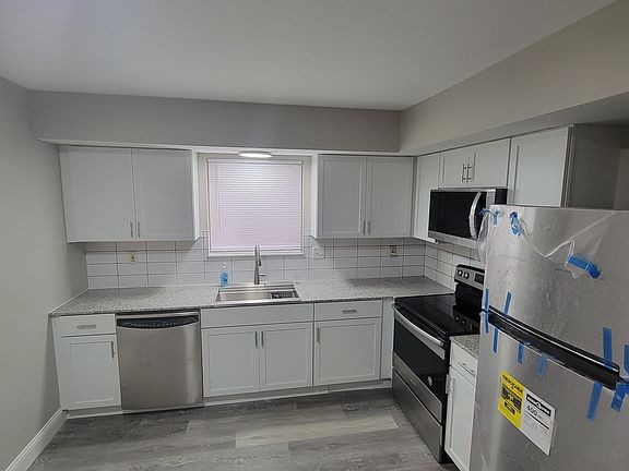 2nd image of 10050 Willdan Dr APT B