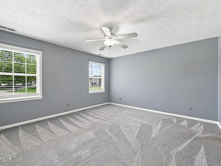 308 Carrie Ct — Photo 16