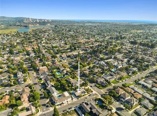 2436 Holiday Rd, Newport Beach, CA 92660