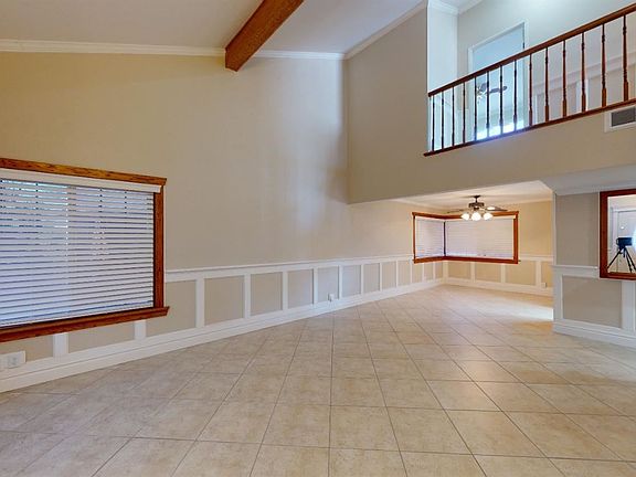 3rd image of 5524 Shorehaven Cir