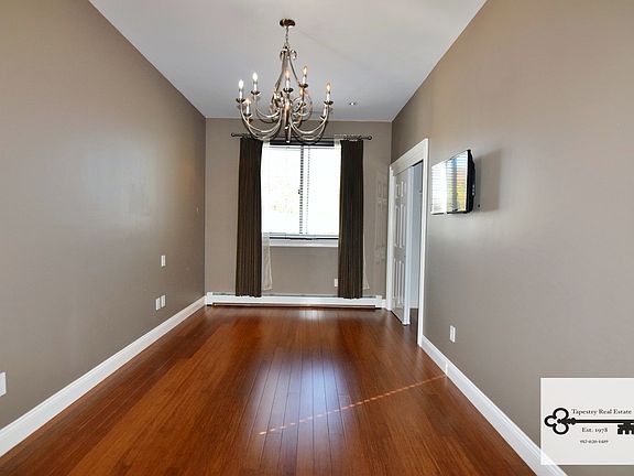 4th image of 36-26 35th St #2R