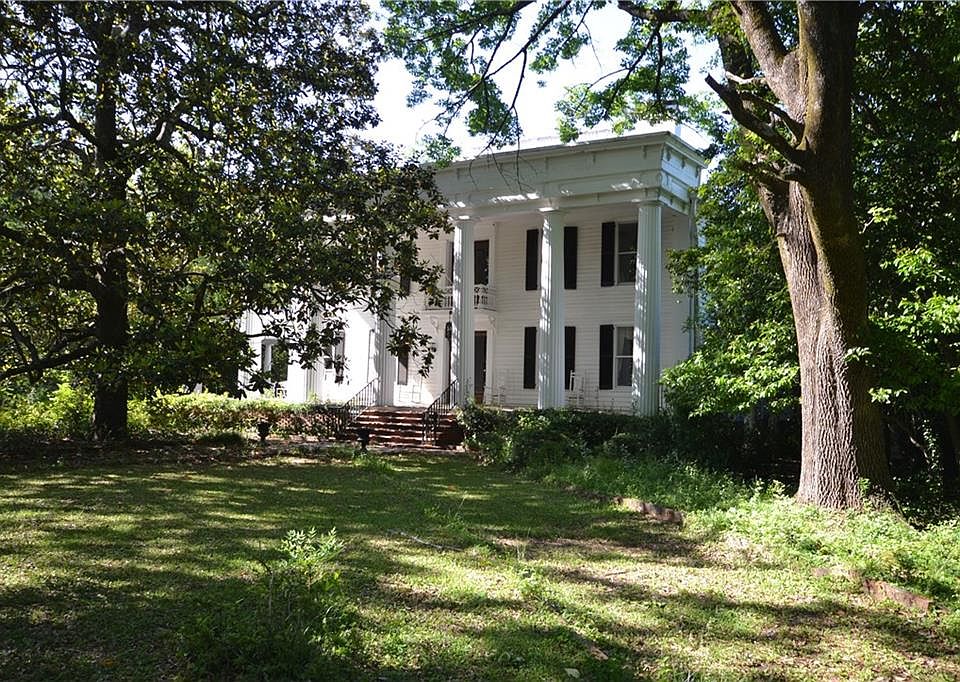 217 W Robert Toombs Ave, Washington, GA 30673 MLS 6823471 Zillow