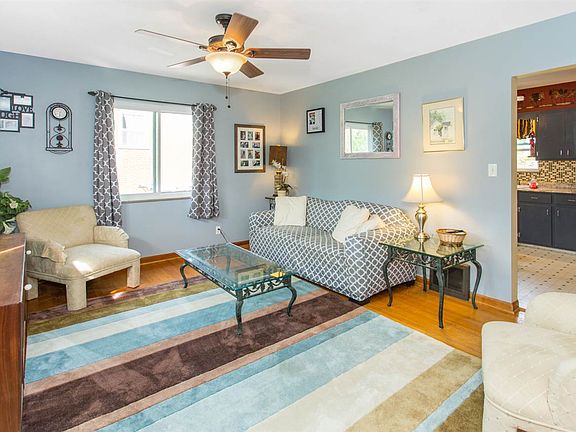 4th image of 412 Saint Jude Cir
