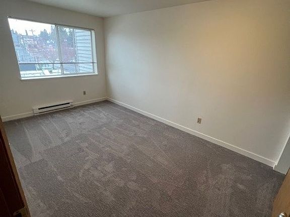 2nd image of 10301 Greenwood Ave N #B-405