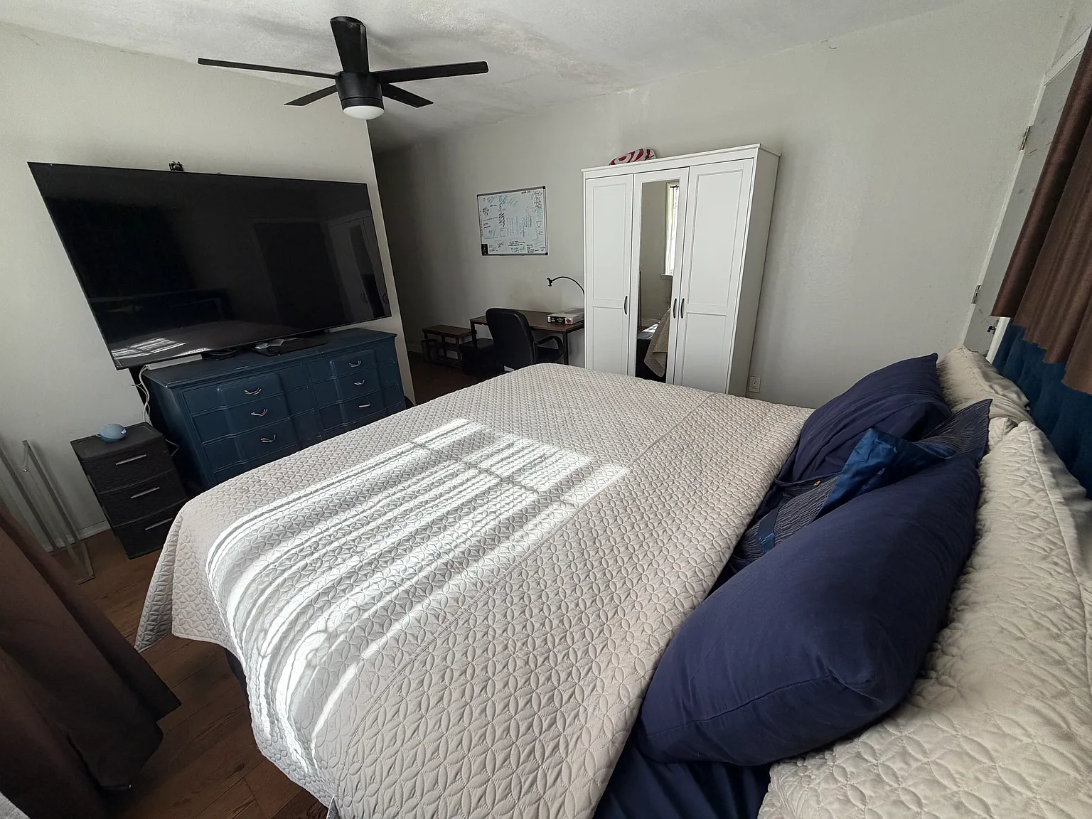 4 bed, 1402 sqft, $1,050 — Photo 3