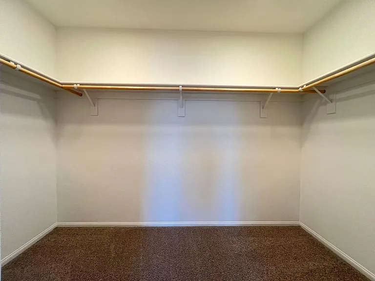 1347 Graphite Ave — Photo 15