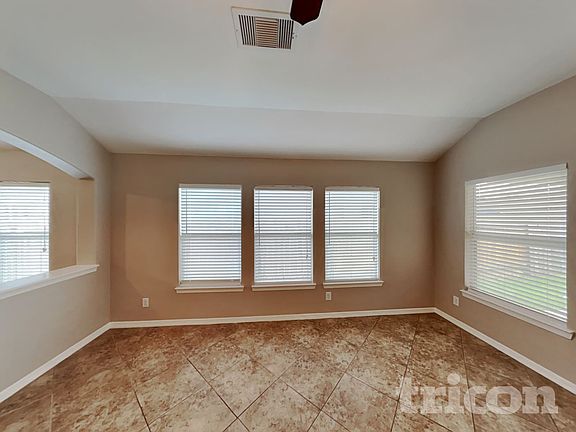 2nd image of 715 Pequin Rd