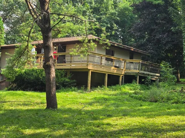 W8437 County Highway CS, Poynette, WI 53955