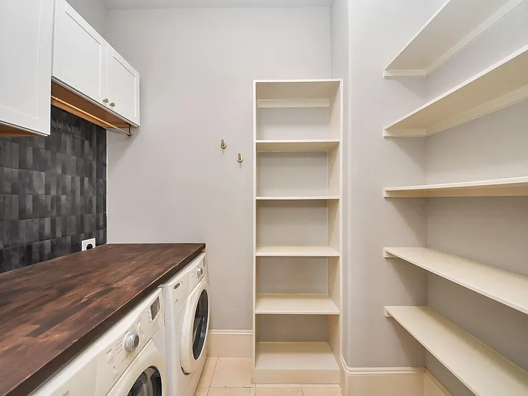 3229 Maxroy St — Photo 29