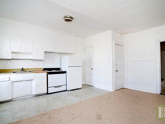 4th image of 213 E Prospect Ave