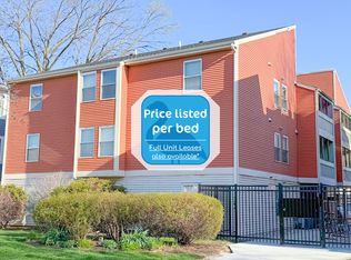 304 E Clark St #1220, Champaign, IL 61820