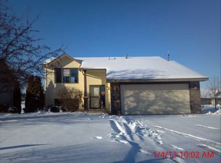 539 Auburn Pl NW, Elk River, MN 55330