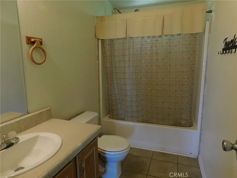 19825 Taylor St — Photo 12