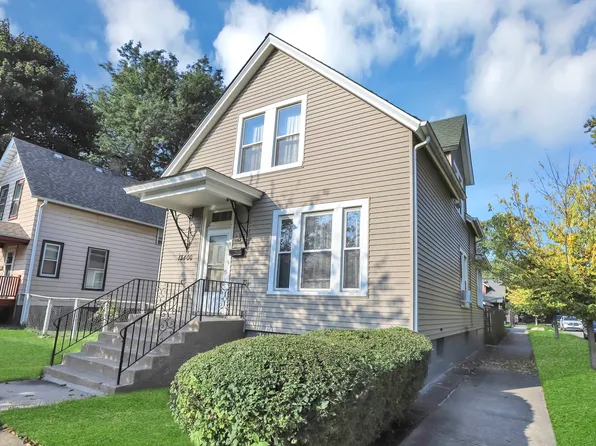 13400 Greenwood Ave, Blue Island, IL 60406