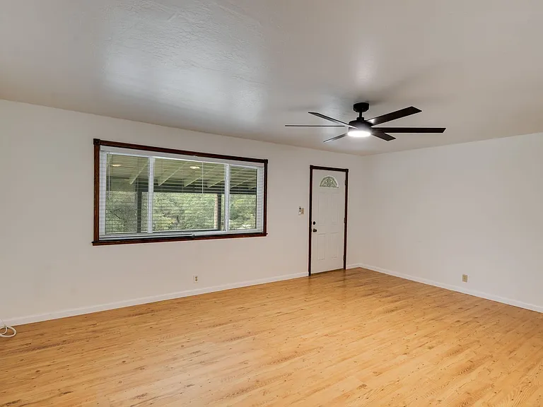 1019 Mount Aukum Ct — Photo 5