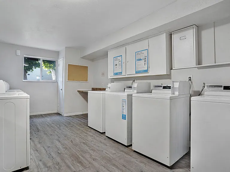 Arbor Cove Apartments — Photo 16