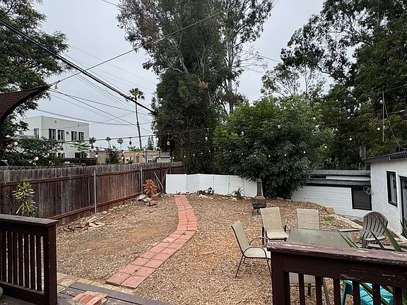 3rd image of 3022 Quince St #1/2