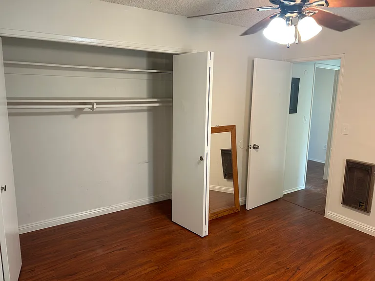 1580 College View Dr — Photo 25