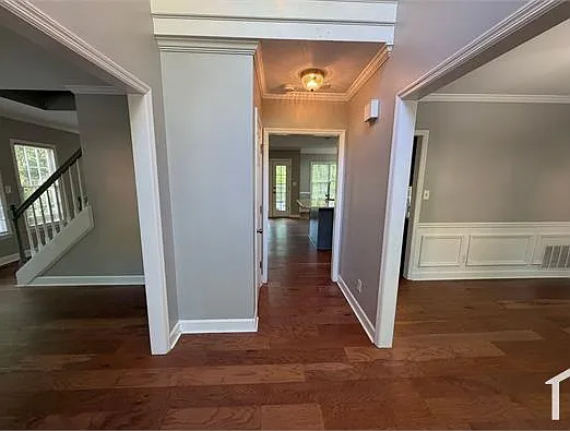 4879 Farm Valley Dr NE — Photo 3