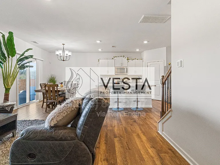 240 Ridgeview Ln — Photo 14