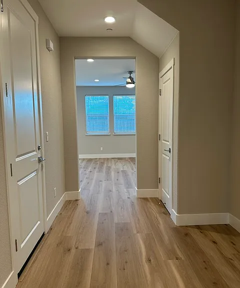 481 Sanchez Ct — Photo 6