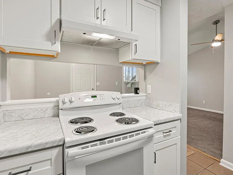 5454 Glen Haven Dr — Photo 14