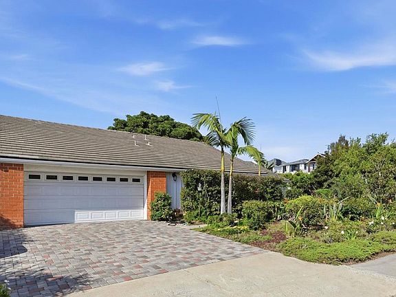 2nd image of 1066 Guildford Ct