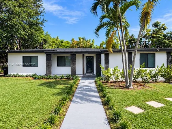 930 NE 163rd St, North Miami Beach, FL 33162
