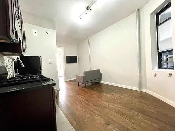 5th image of 274 W 115th St #2AA