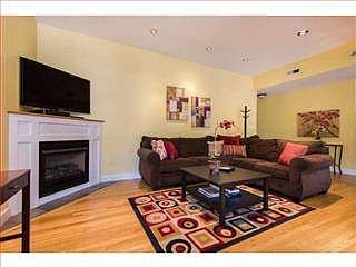 2nd image of 3875 Prescott Ave