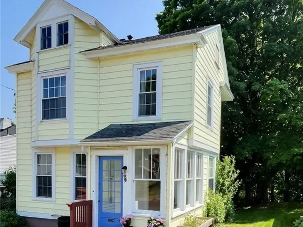 29 Elderkin Ave, Camillus, NY 13031