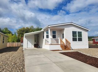 1284 N 19th St #264, Philomath, OR 97370