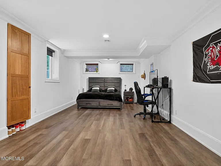 29 Lafayette St — Photo 37