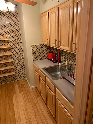 Rented by Smart NY Realty LLC | media 3