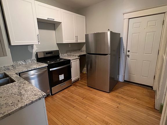 2nd image of 2308 Girard Ave S APT 2