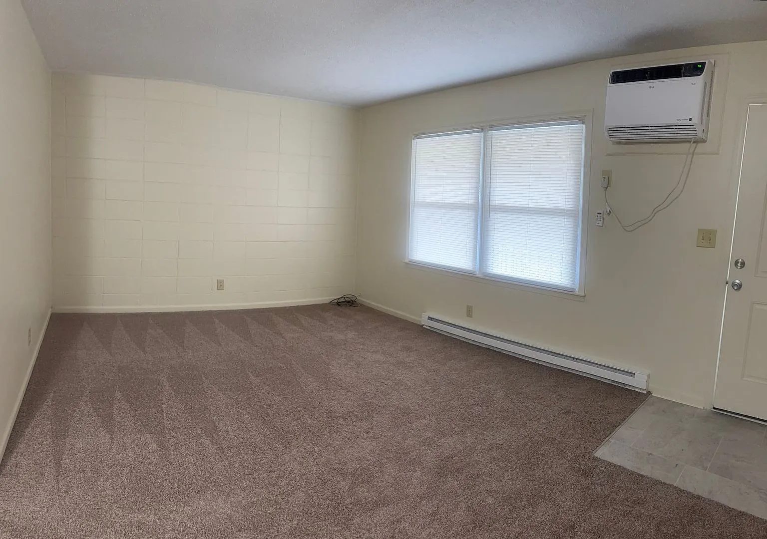Audubon Apts. A Bldg — Photo 1
