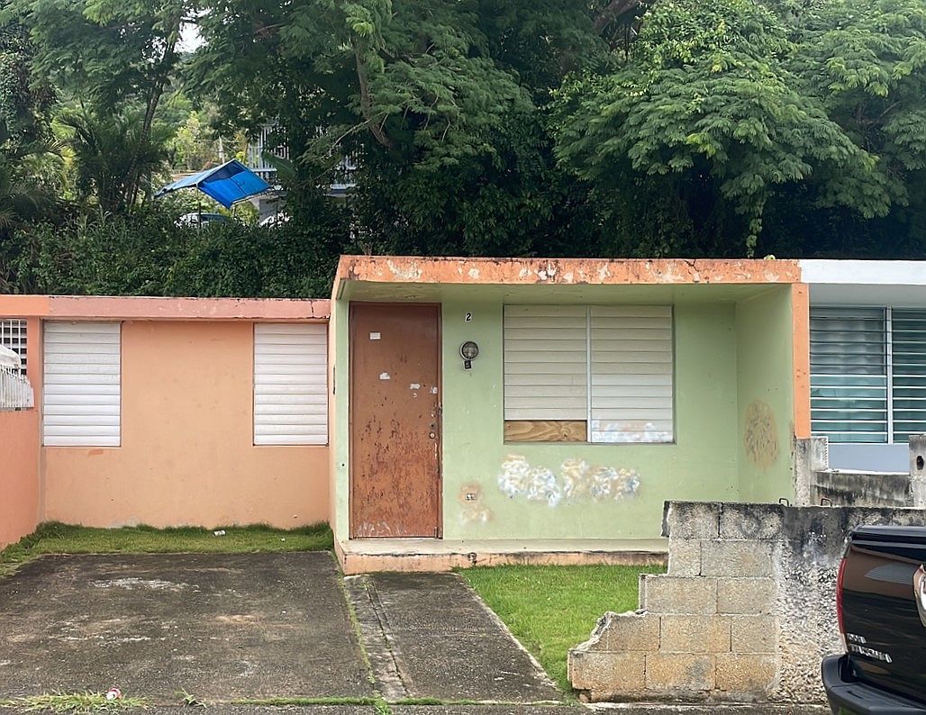 Two Lirios Street Vista De M, Barranquitas, PR 00794 Zillow