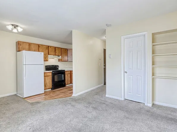 7 Adams St, 7 Adams St APT 10, Enola, PA 17025